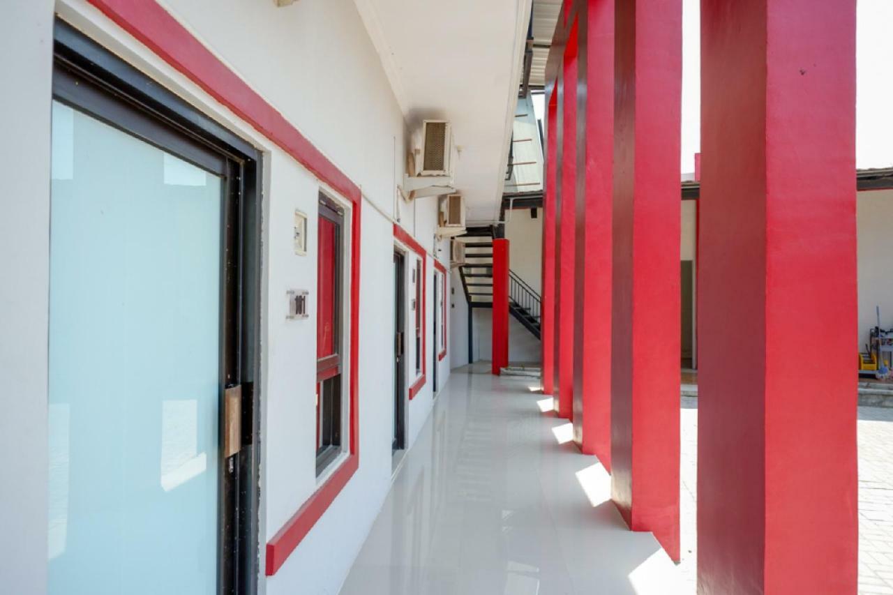 Reddoorz Syariah Near Alun Alun 2*